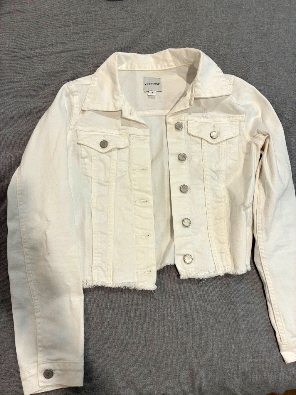 JUSTUSA White Cropped Denim Jacket Raw Hem Size Small